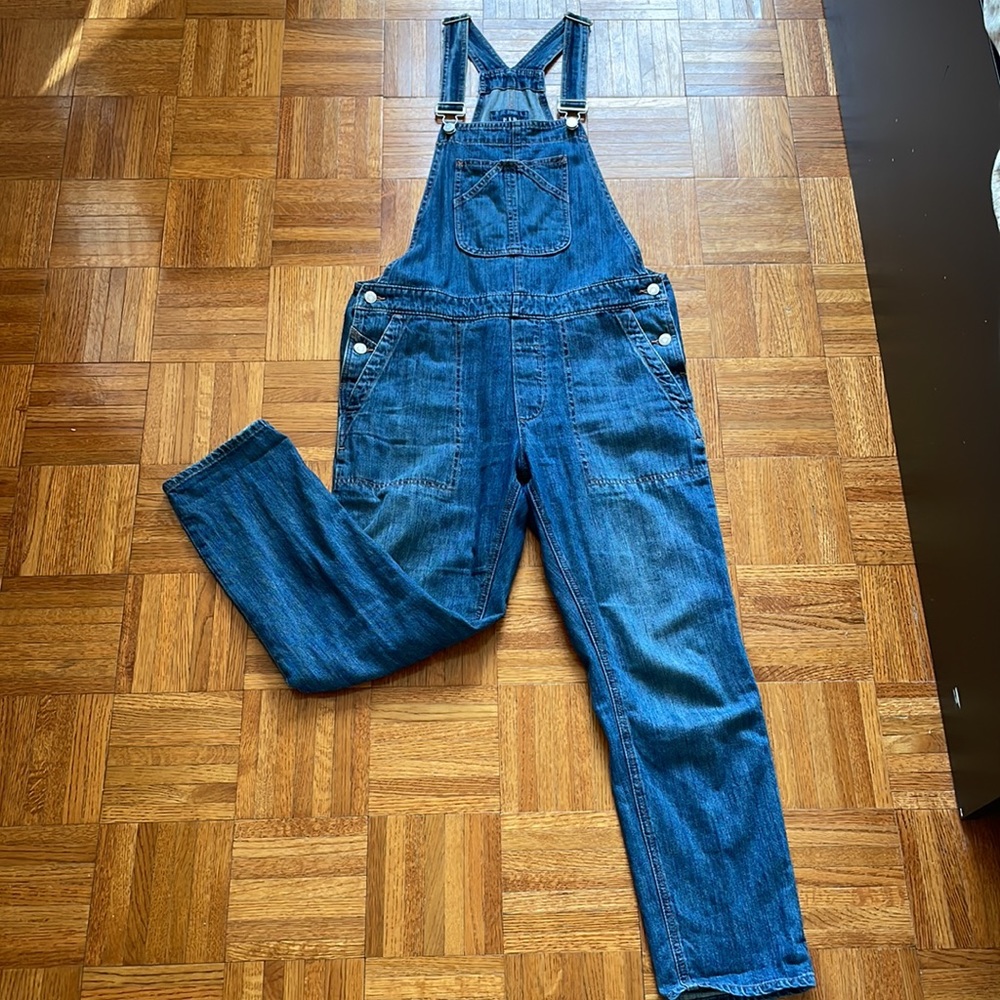 Gap overalls